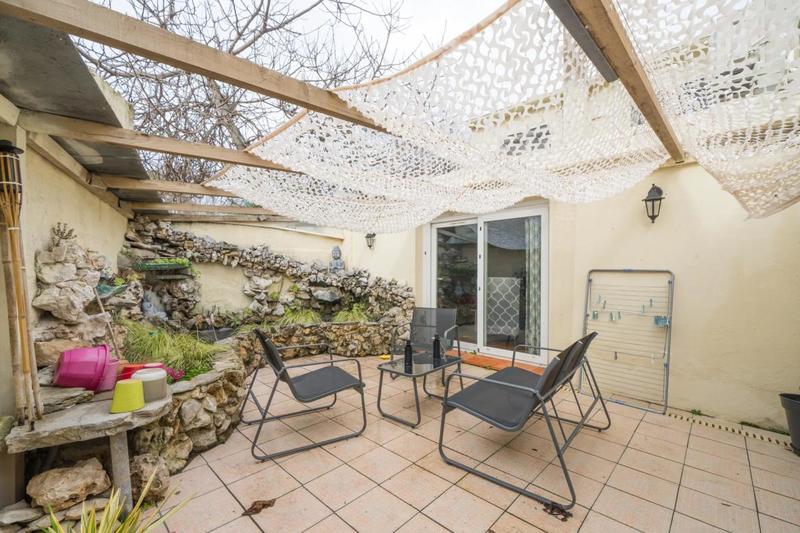 Maison - 170 m² - 8 pièces