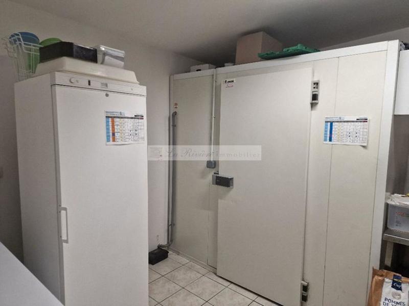 Maison - 520 m² - 24 pièces