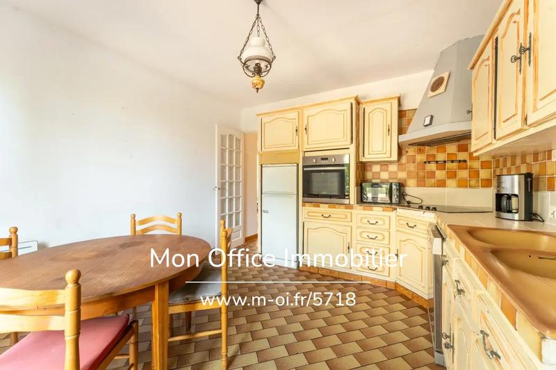 Maison - 102 m² - 4 pièces