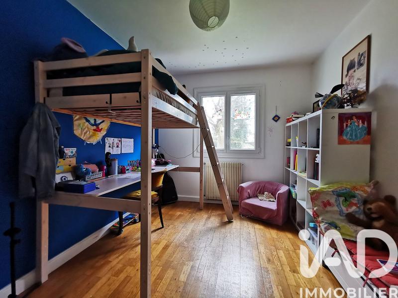 Appartement - 82 m² - 4 pièces