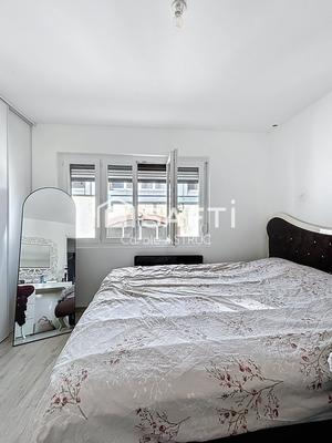 Appartement - 70 m² - 4 pièces