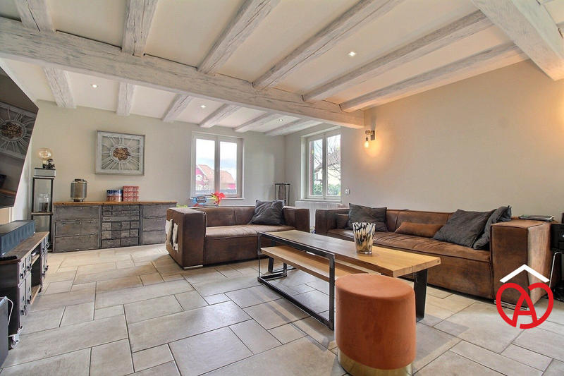 Maison - 192 m² - 7 pièces