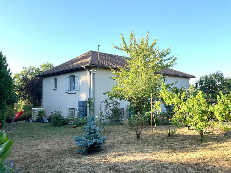 Maison - 96 m² - 4 pièces
