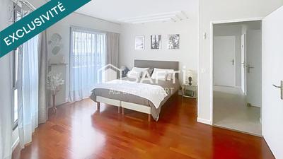 Appartement - 145 m² - 6 pièces