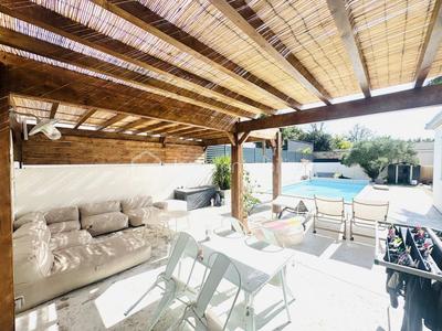 Maison - 152 m² - 6 pièces