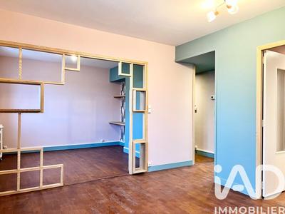 Appartement - 67 m² - 4 pièces