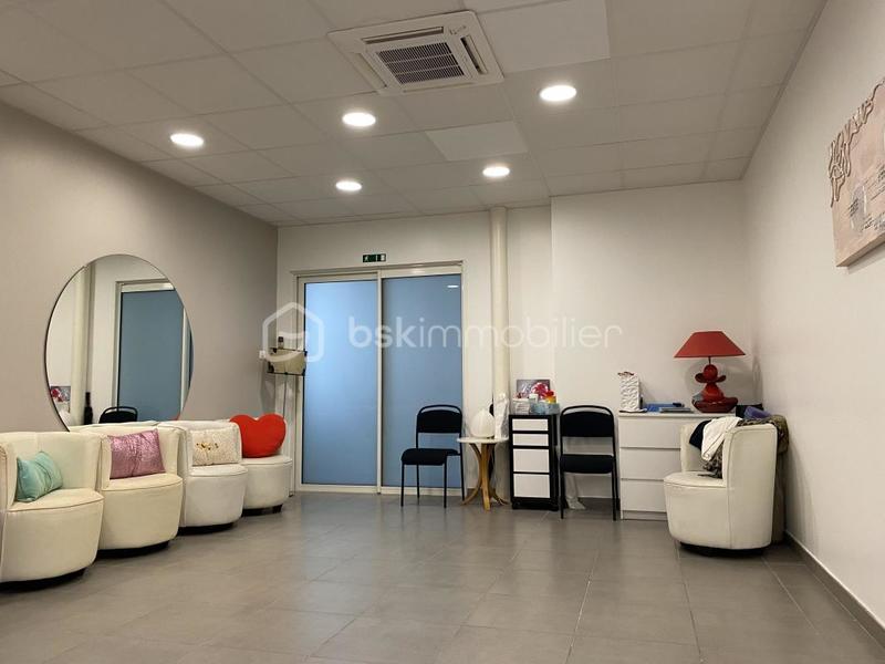 Immeuble - 160 m² - 7 pièces