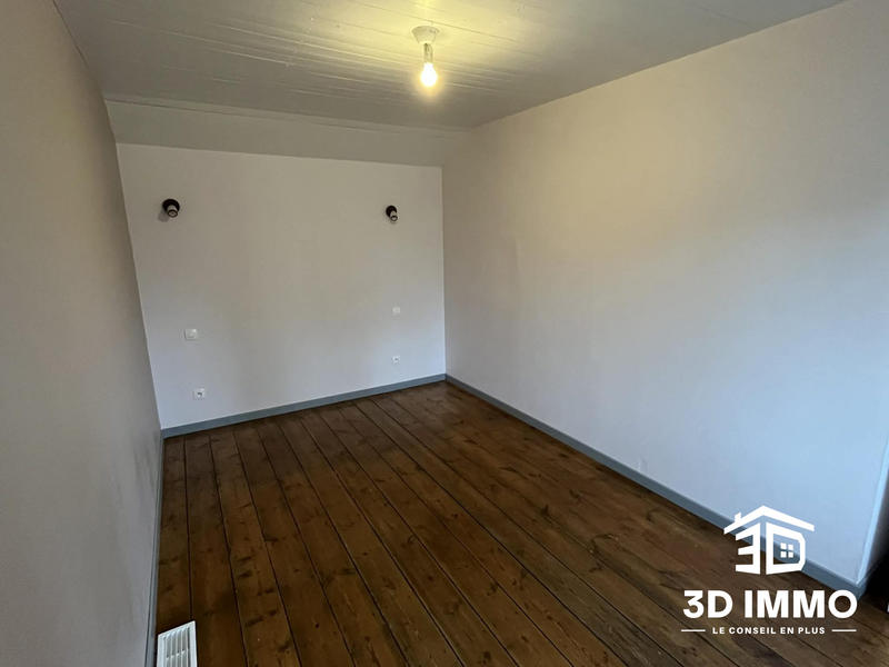 Maison - 90 m² - 5 pièces