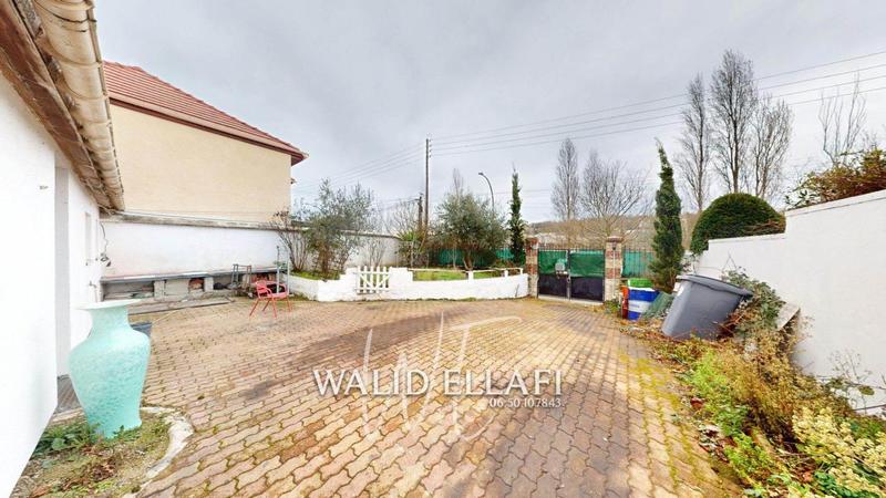 Maison - 94 m² - 4 pièces