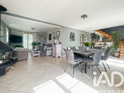 Maison - 130 m² - 6 pièces