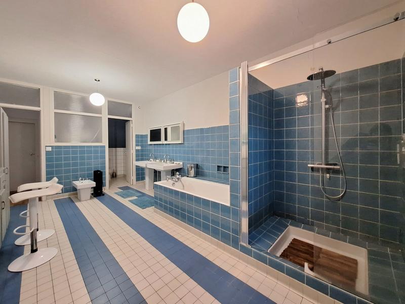 Immeuble - 390 m² - 4 pièces