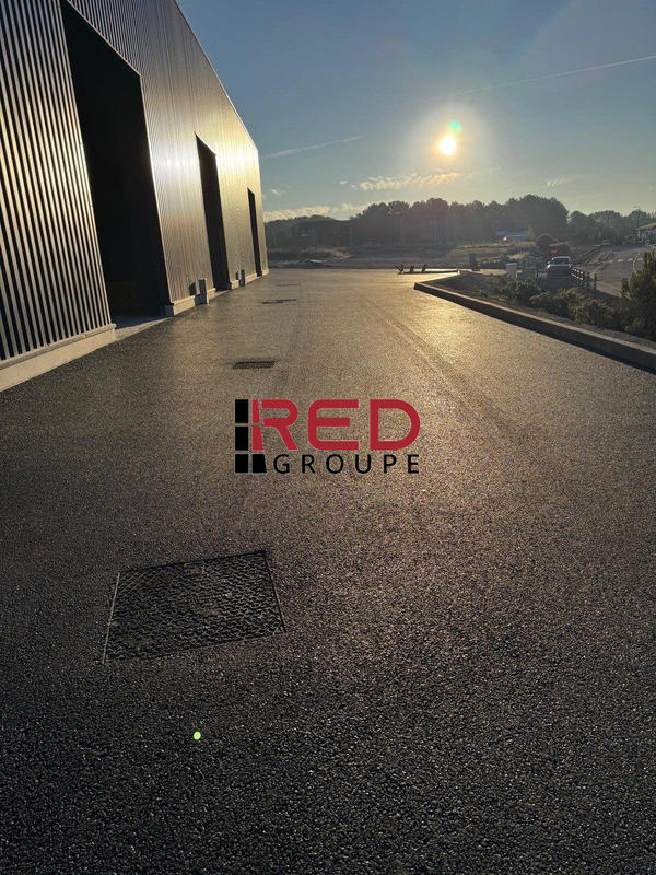 Entrepôt - 1 255 m²