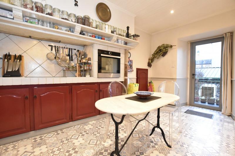 Maison ancienne - 204 m² - 7 pièces