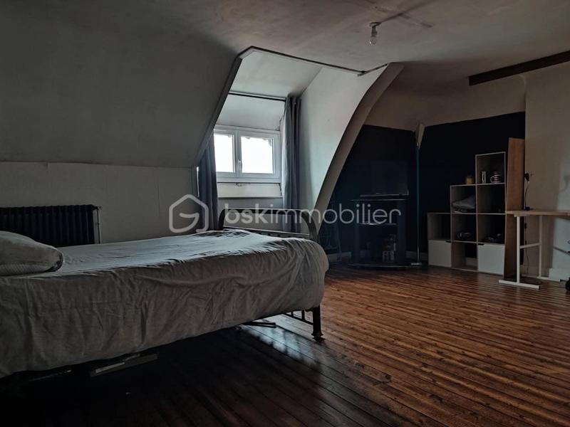 Maison de ville - 212 m² - 7 pièces