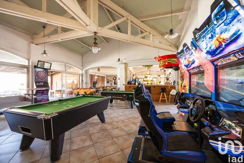 Local commercial - 1 350 m²