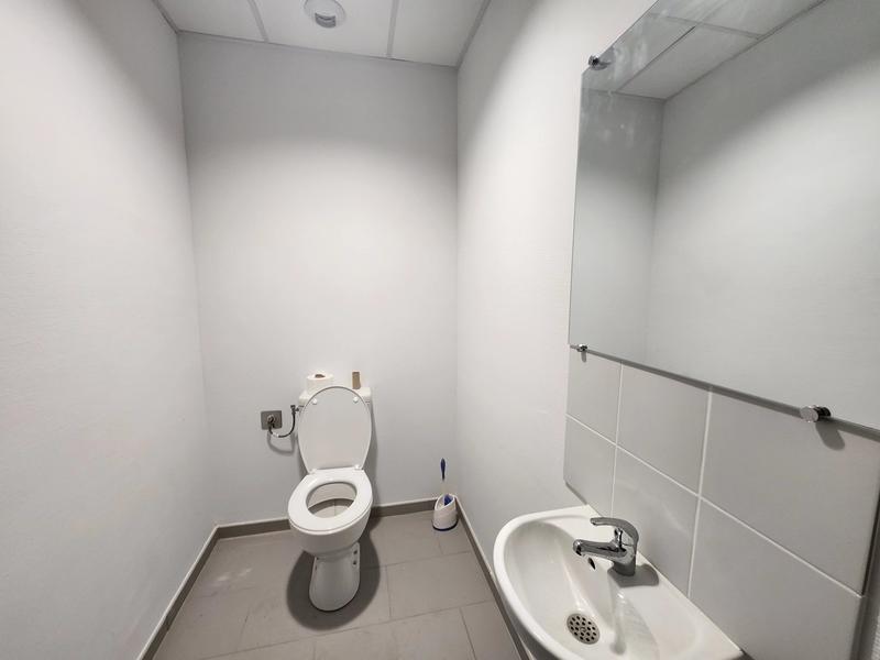 Bureau - 180 m² - 4 pièces