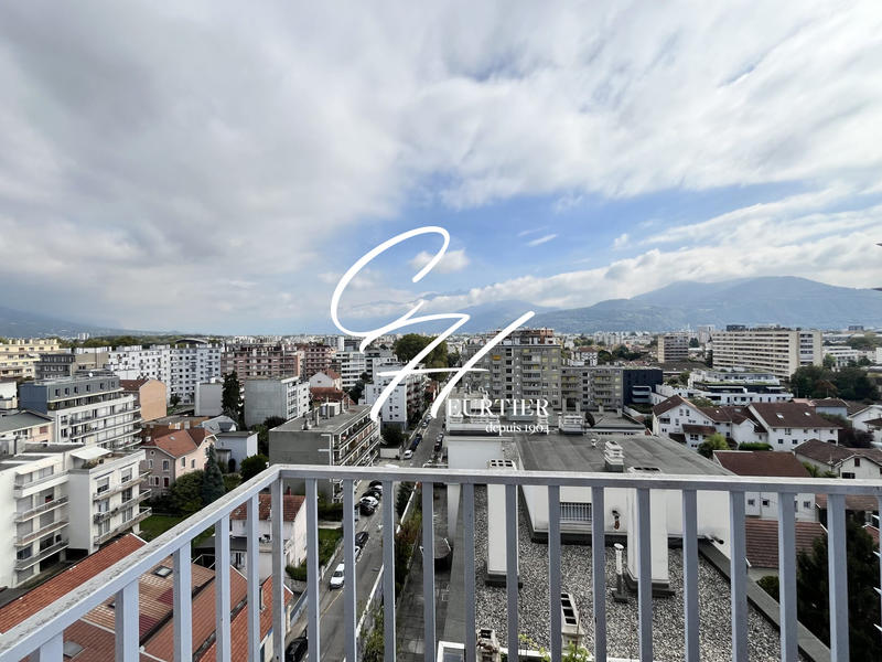 Appartement - 116 m² - 4 pièces