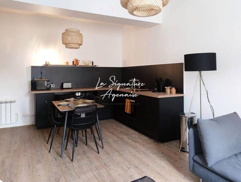Immeuble - 245 m² - 10 pièces