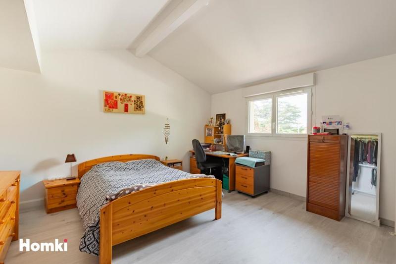 Maison - 98 m² - 4 pièces