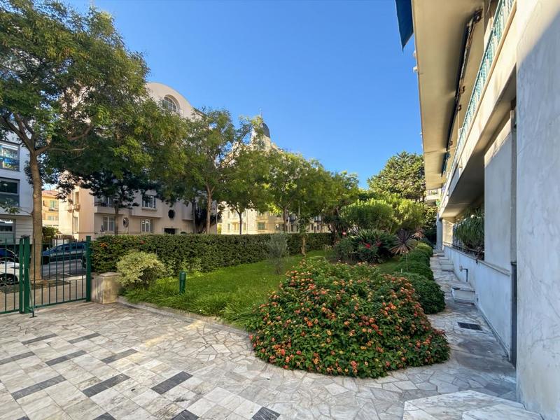 Appartement - 85 m² - 3 pièces