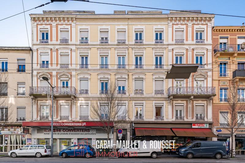 Appartement - 30 m² - 2 pièces