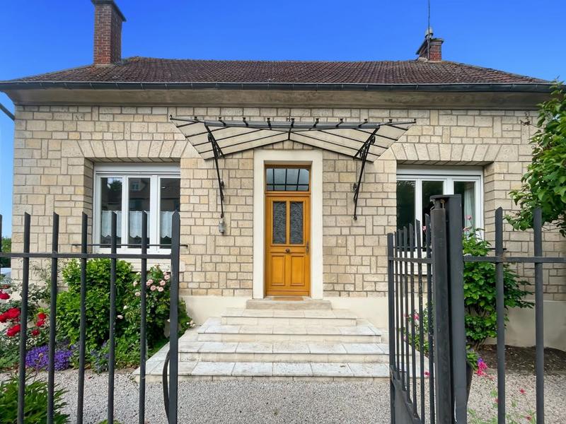 Maison - 107 m² - 6 pièces