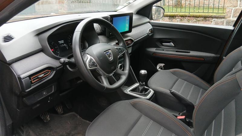 Dacia Sandero III 1.0 TCe 90 Stepway Confort