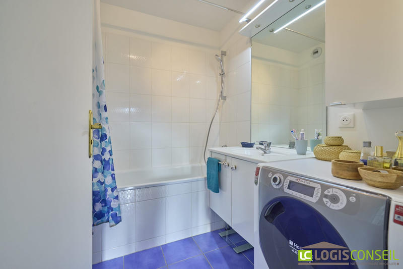 Appartement - 83 m² - 4 pièces