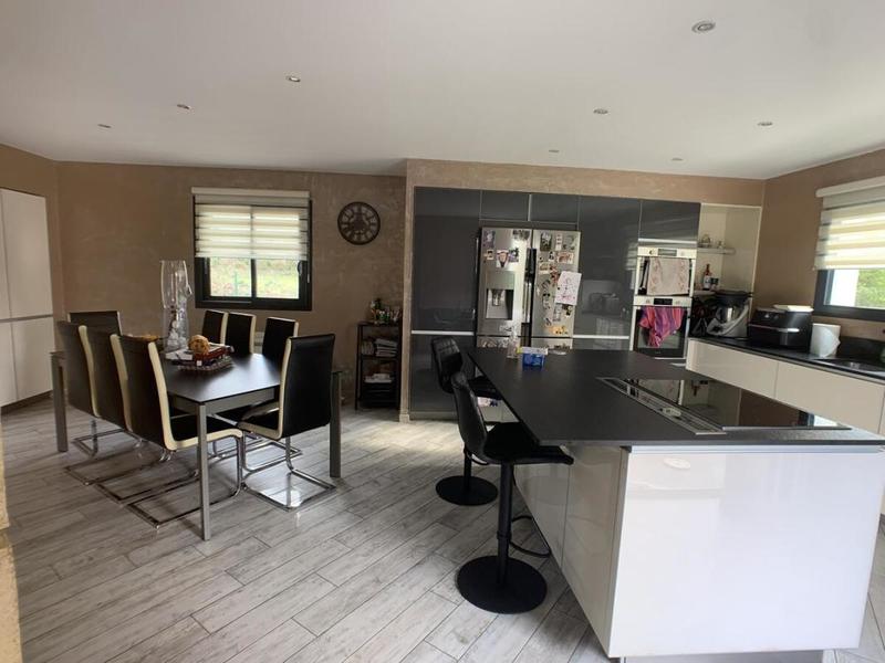 Maison - 187 m² - 6 pièces