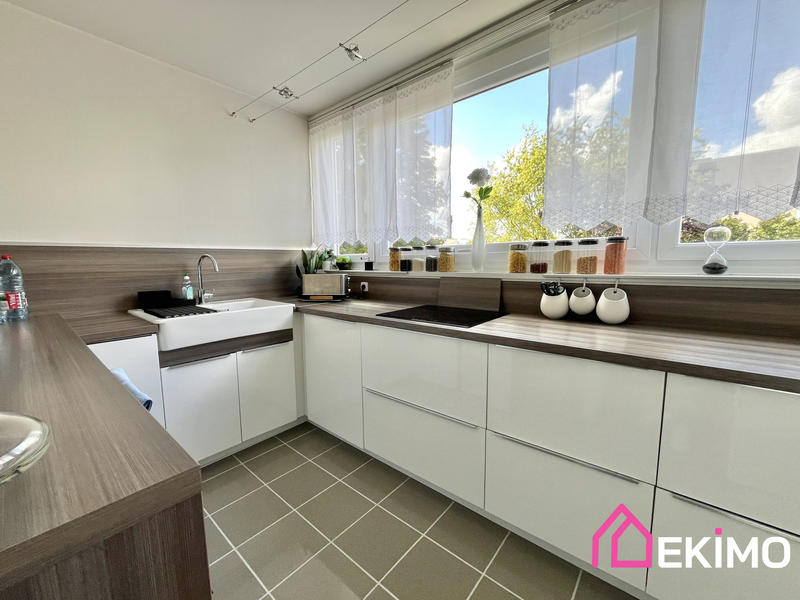 Appartement - 98 m² - 4 pièces