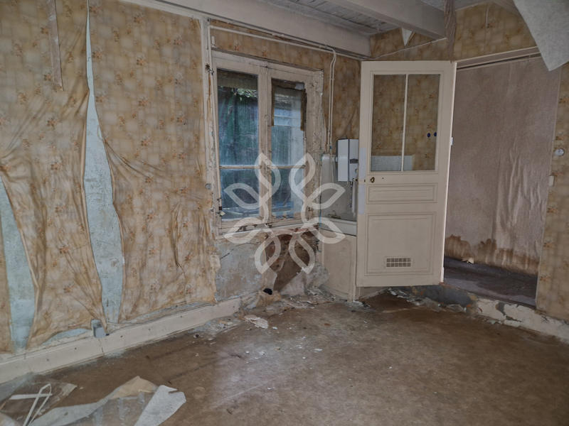 Maison - 80 m² - 5 pièces