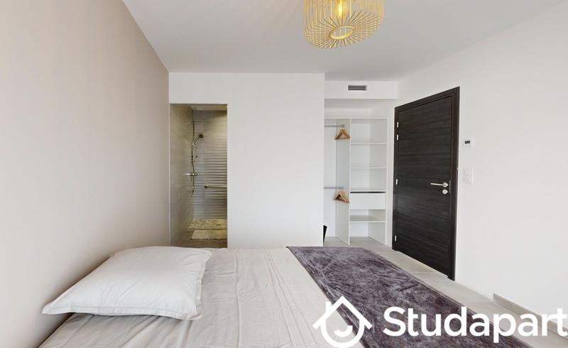 Chambre - 17 m² - 1 pièce