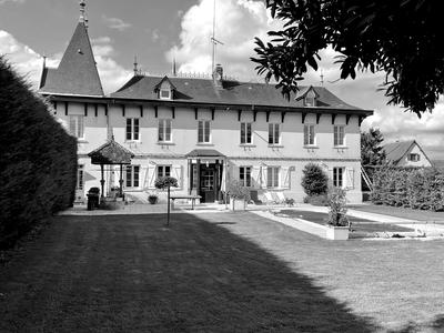 Maison ancienne - 179 m² - 6 pièces