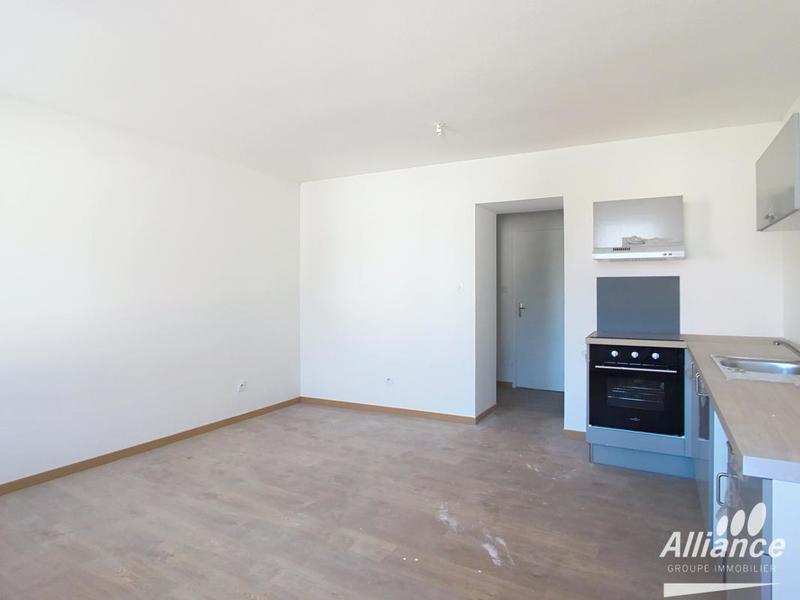 Maison de village - 400 m² - 14 pièces