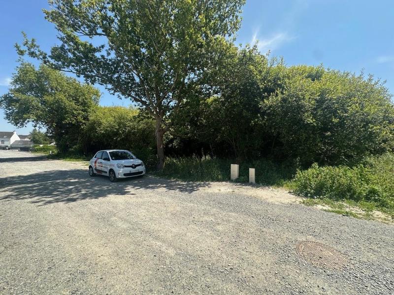 Terrain constructible - 1 151 m²