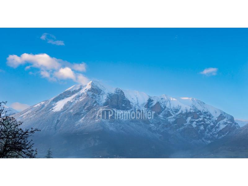 Appartement - 107 m² - 4 pièces