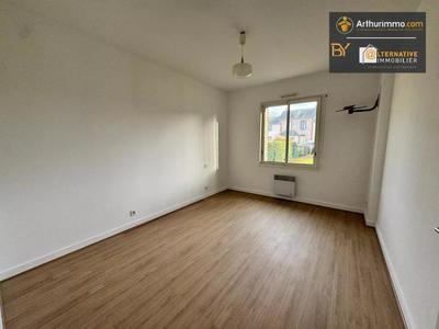 Maison - 98 m² - 4 pièces