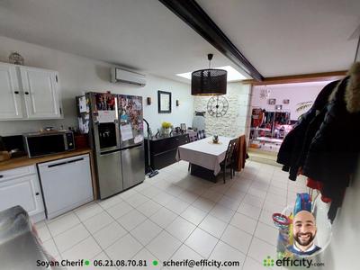 Immeuble - 250 m² - 11 pièces