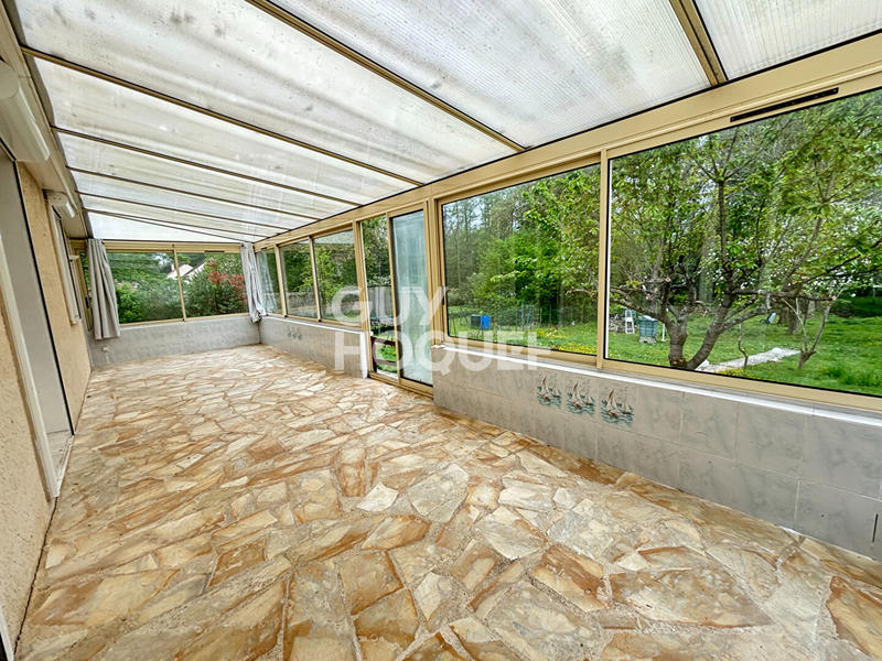 Maison - 166 m² - 9 pièces