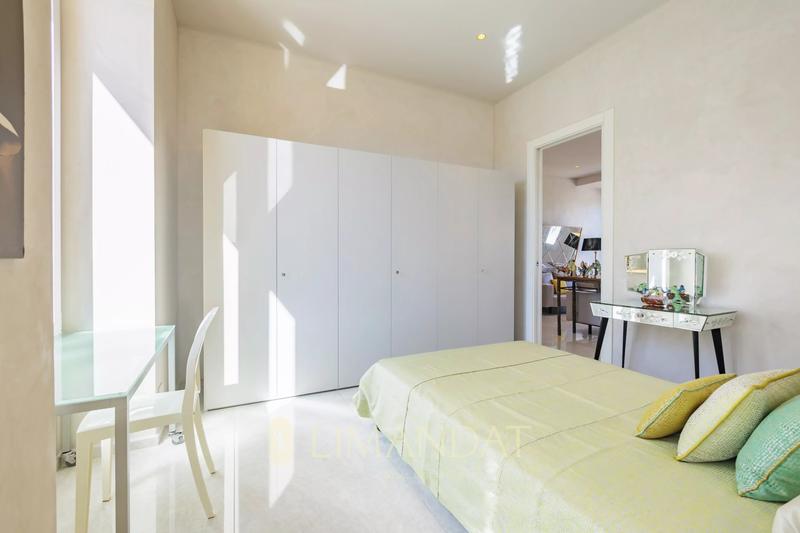 Appartement - 130 m² - 3 pièces