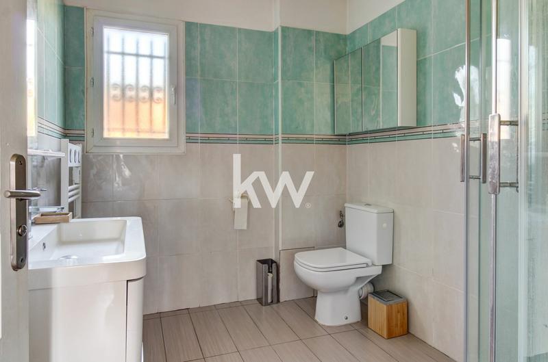 Maison - 158 m² - 6 pièces