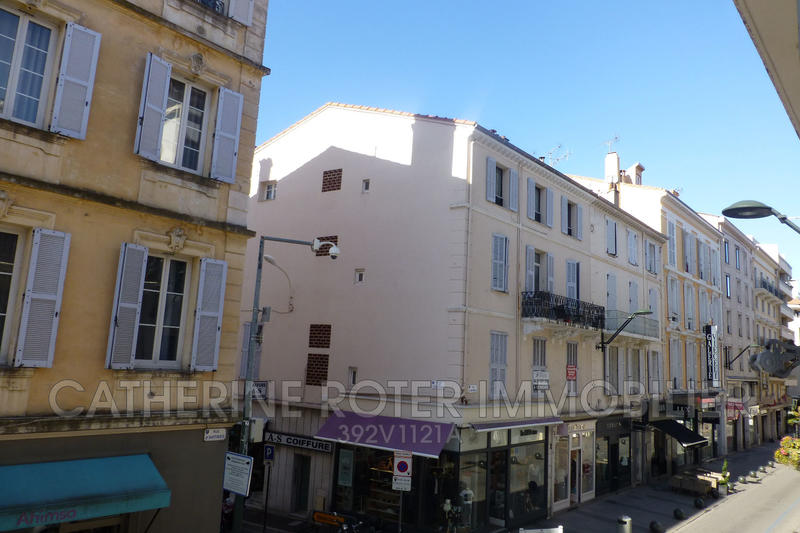 Appartement - 88 m² - 3 pièces