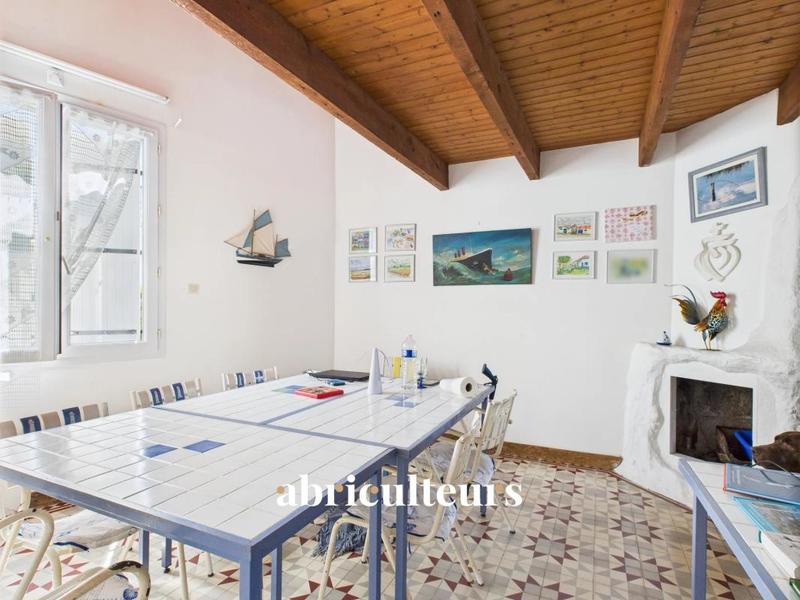 Maison ancienne - 186 m² - 6 pièces