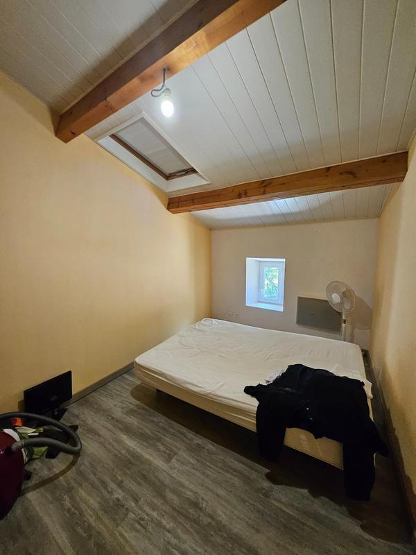 Maison - 250 m² - 10 pièces