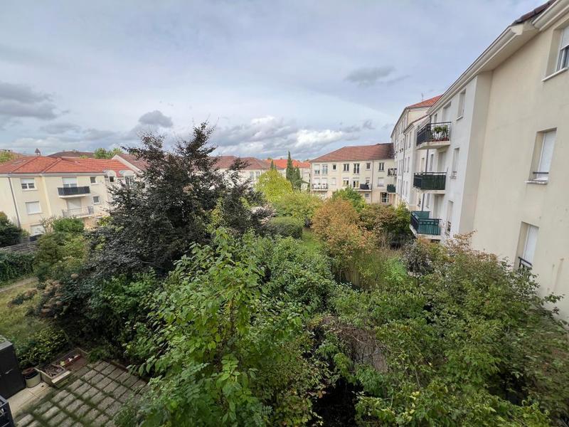 Appartement - 72 m² - 4 pièces