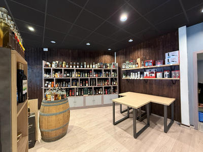 Fonds de commerce - 178 m²