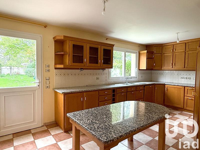 Maison - 185 m² - 8 pièces