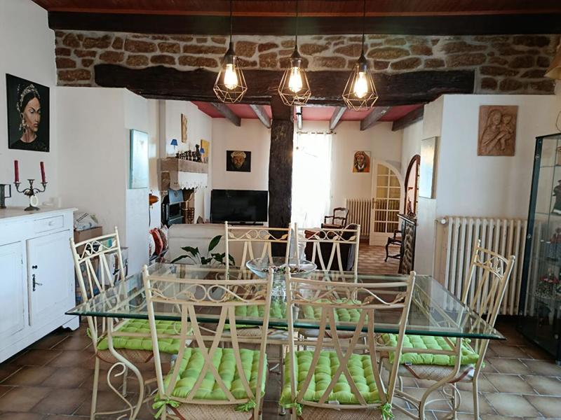 Maison - 141 m² - 5 pièces