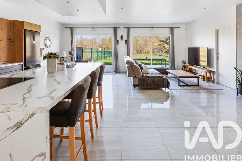 Maison - 114 m² - 4 pièces