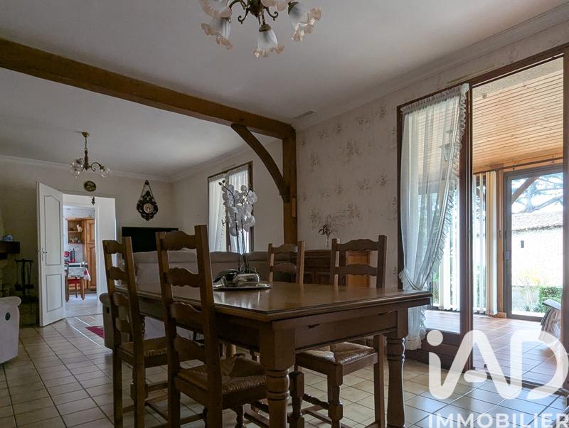 Maison - 92 m² - 5 pièces
